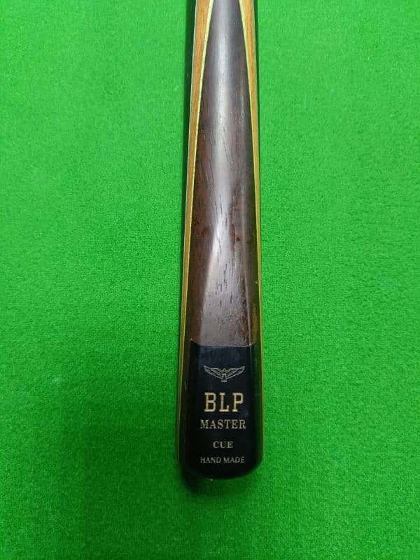 BLP MASTER CUE HAND MADE 10/10 CONDITION. ORIGINAL CUE IN USED. 0