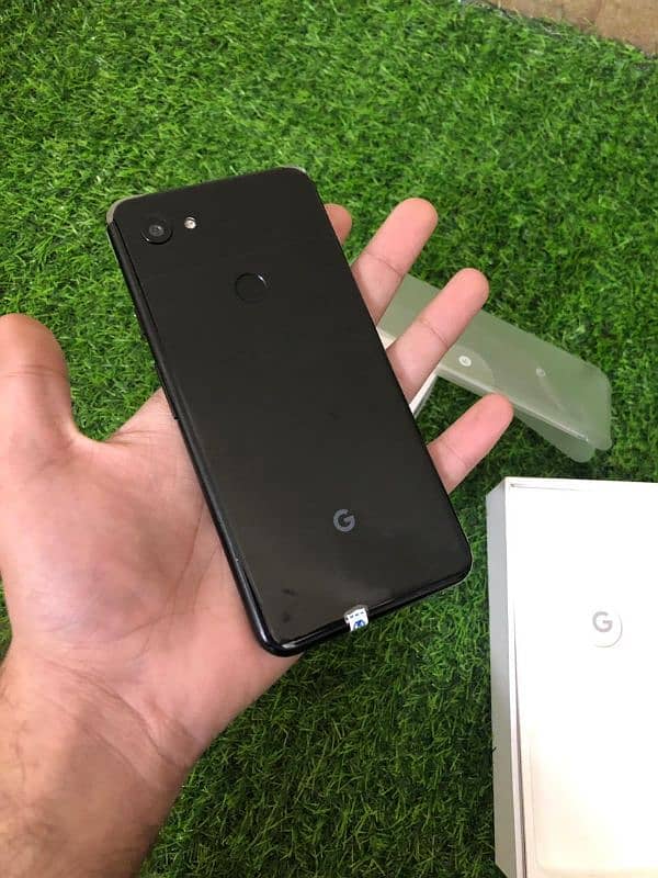 Google pixel 3a xl with box with charger and All acceceries 0