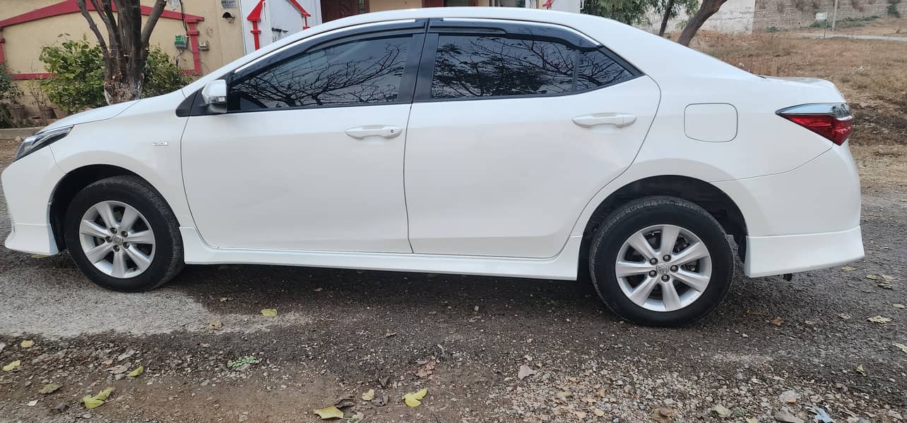 Toyota Corolla Altis 2015 2