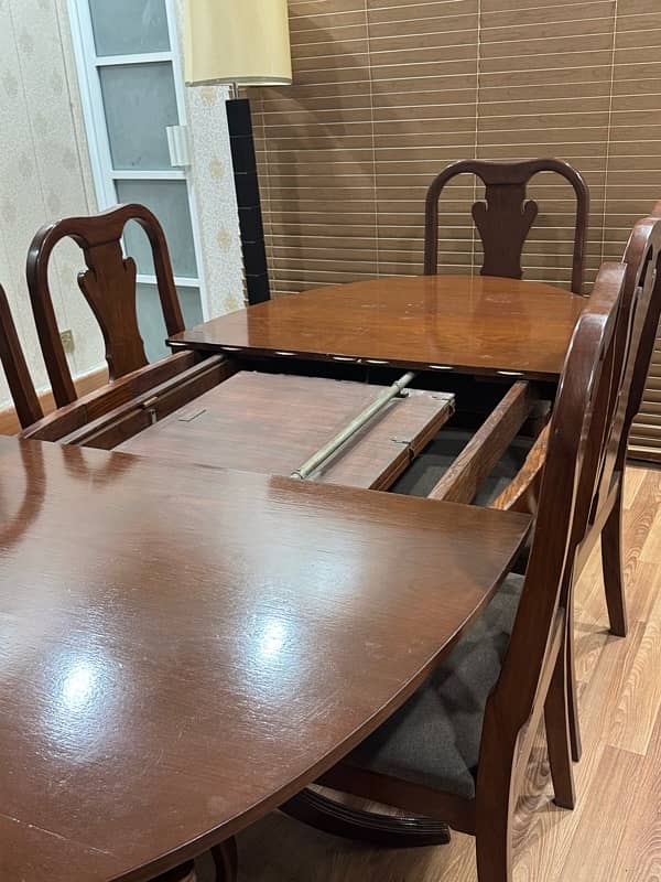 6 seater extentable dinning table set 1