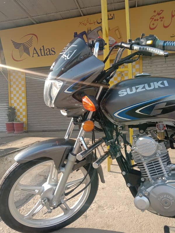 Suzuki GD110s antique piece / Contact: 0333-5002737 5