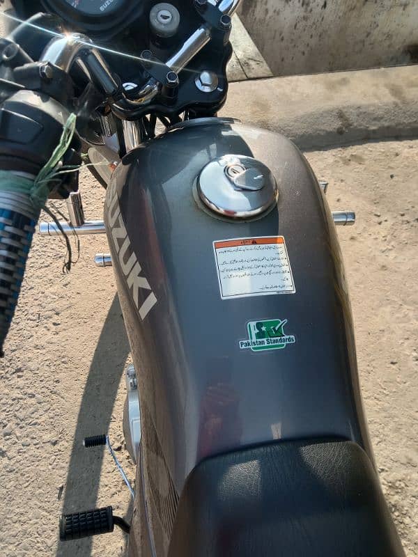 Suzuki GD110s antique piece / Contact: 0333-5002737 16