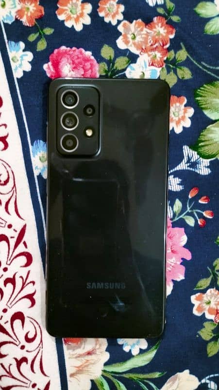 Samsung A52 for sale, contact 03216507272 2