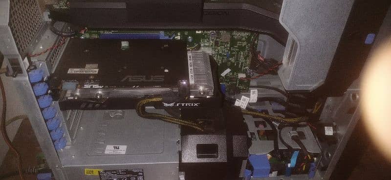 DELL T3610 7