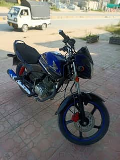 Honda CB 125 F