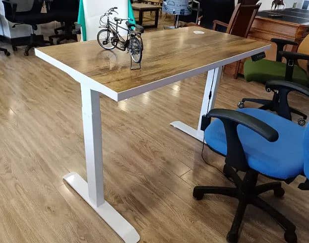 Electric table /height adjestable desk/workiing Table 1