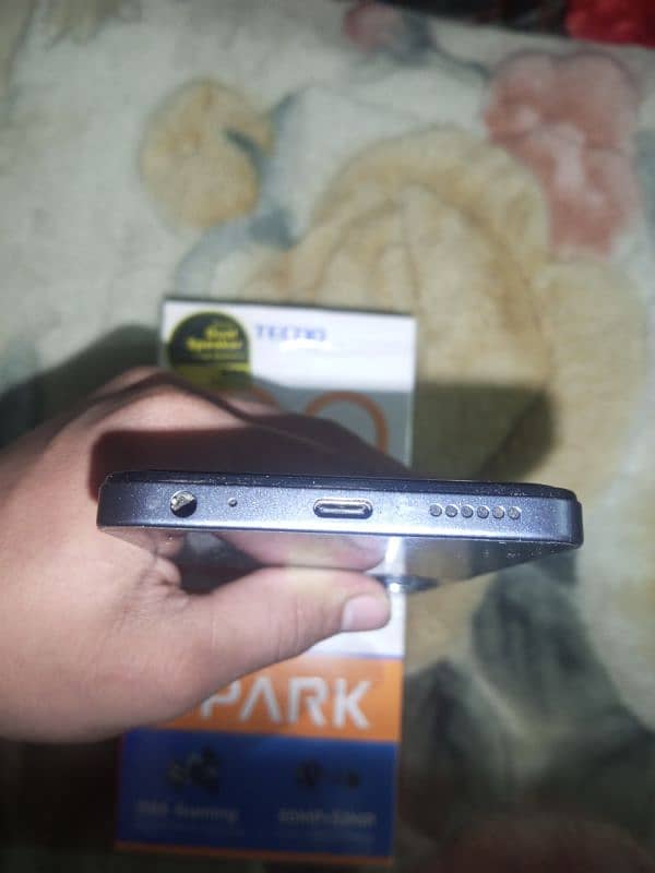 TECNO SPARK 20 2