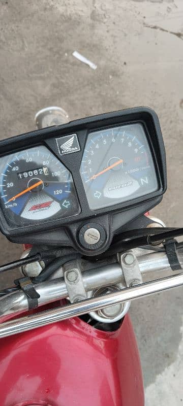 Honda CG 125 Available For Sale Model 2020 Total Genuine Bike. . 6