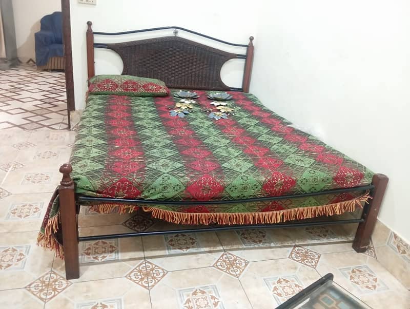 Double Size Bed for Sale 1