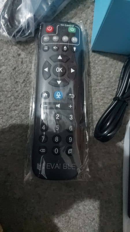 Evpad  android TV Box (Brand New Box 2Gb  32Gb Voice control remote 3