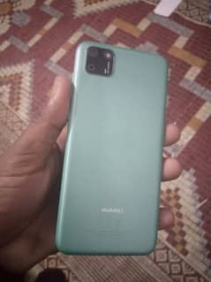 Huawei Y5. P