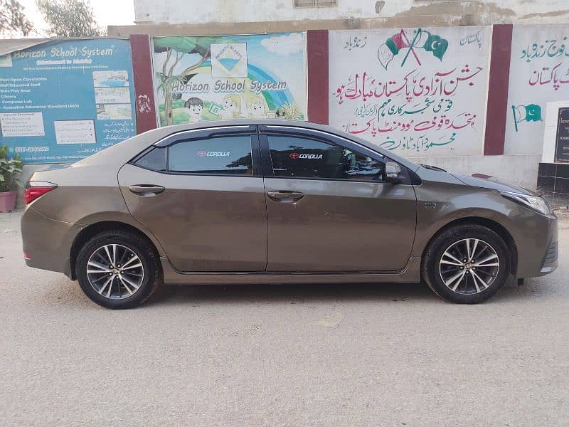 Toyota Corolla Altis 2017/2018 9