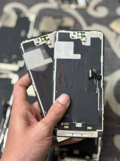 Iphone 14 pro max pullout panel