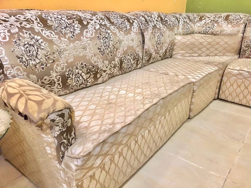 5 SEAT SOFA WITH CORNER 0