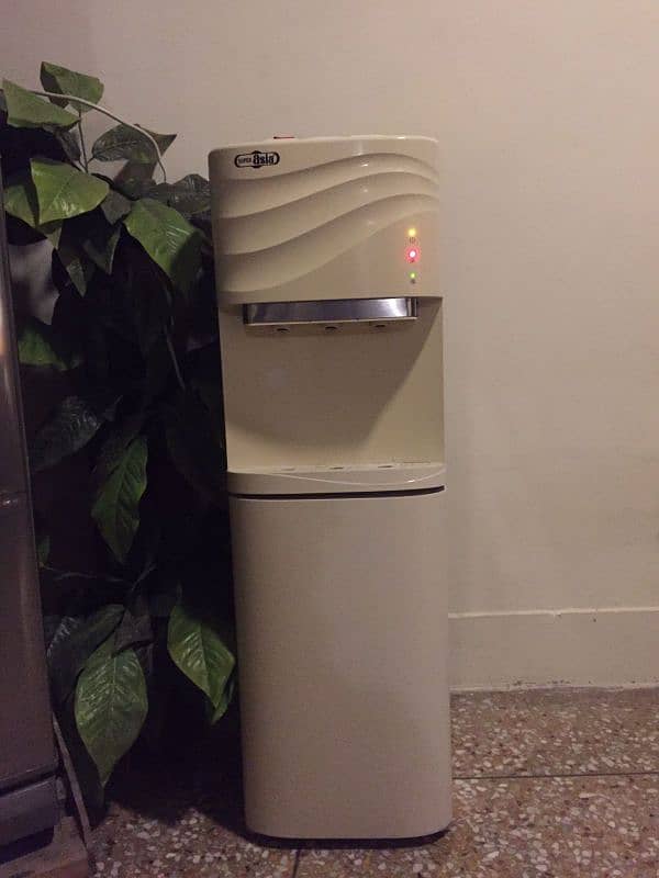 super asia water dispenser 0