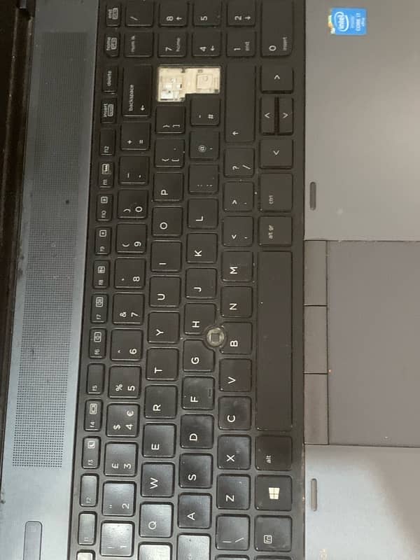 keyboard khrb ha Baki all ok ha 8 gb ram ha 0