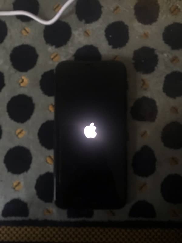 iPhone x(used) 8