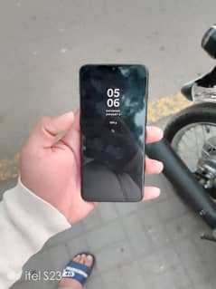 OnePlus 6T only back change Kam hojay ga urgent sale