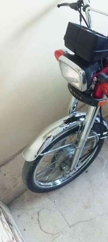 Honda CG 125 Red Color 2022 Model 0