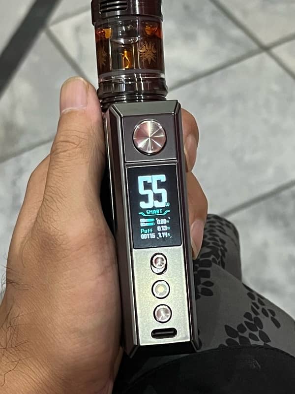 Voopoo Drag 4 (Gunmetal + Green Forest) 5