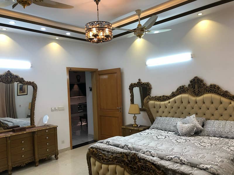 Full-Basement FULL-FURNISHED 1 Kanal House For Sale DHA Phase 5 Near PentaSquare Mall 0