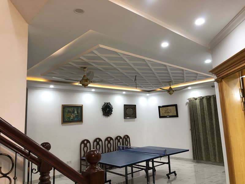 Full-Basement FULL-FURNISHED 1 Kanal House For Sale DHA Phase 5 Near PentaSquare Mall 39