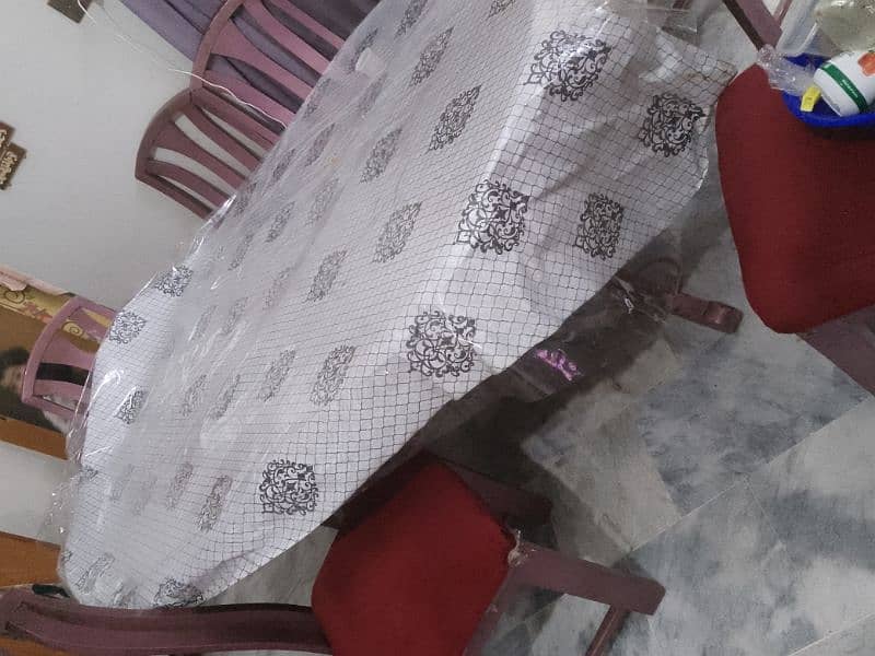 jumbo size dining table sagwan lakri home made few month used 6