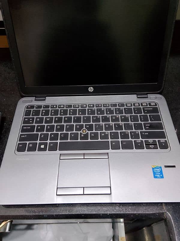 HP core i5 5th generation 4