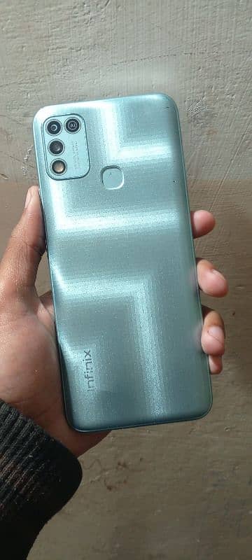 Infinix Hot 11 play 5