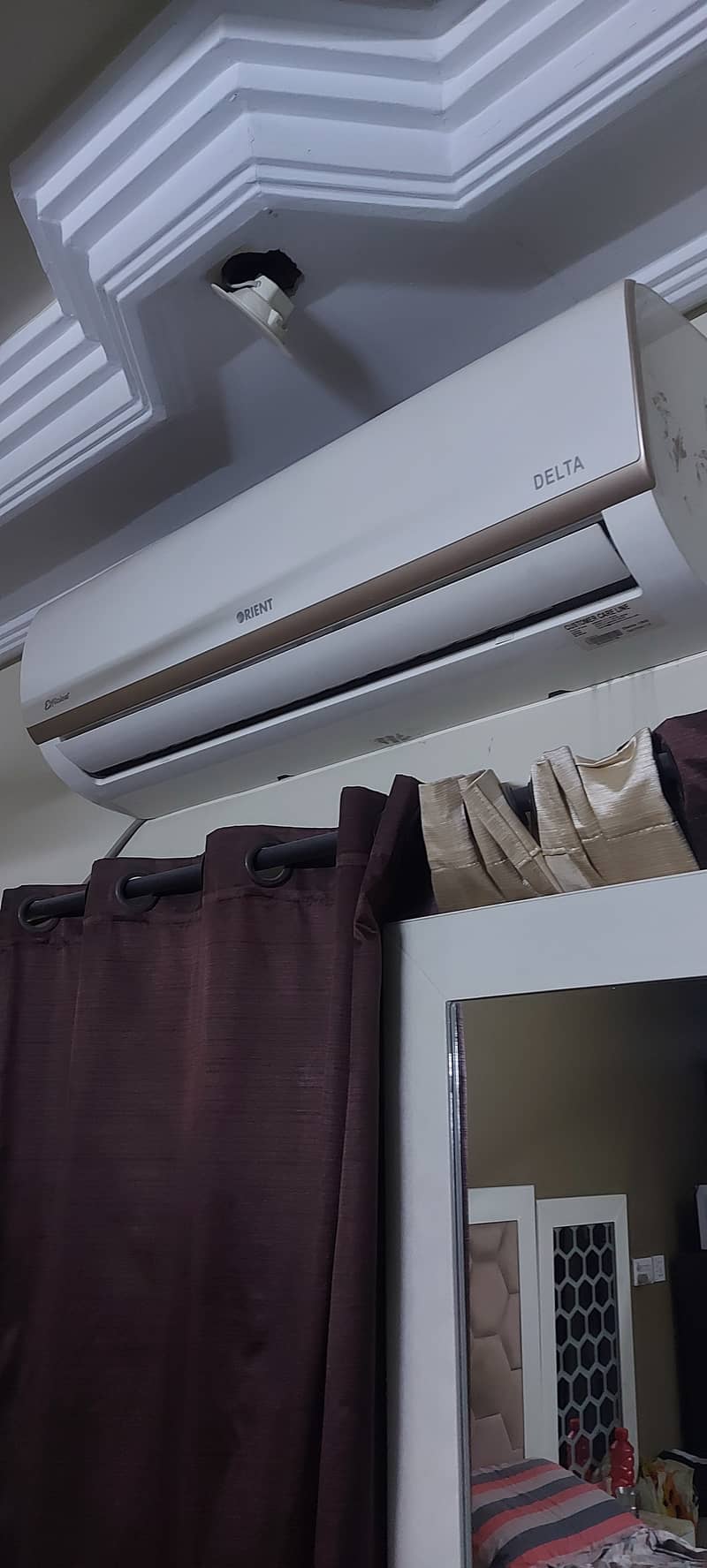 AC in mint & excellent condition. 1