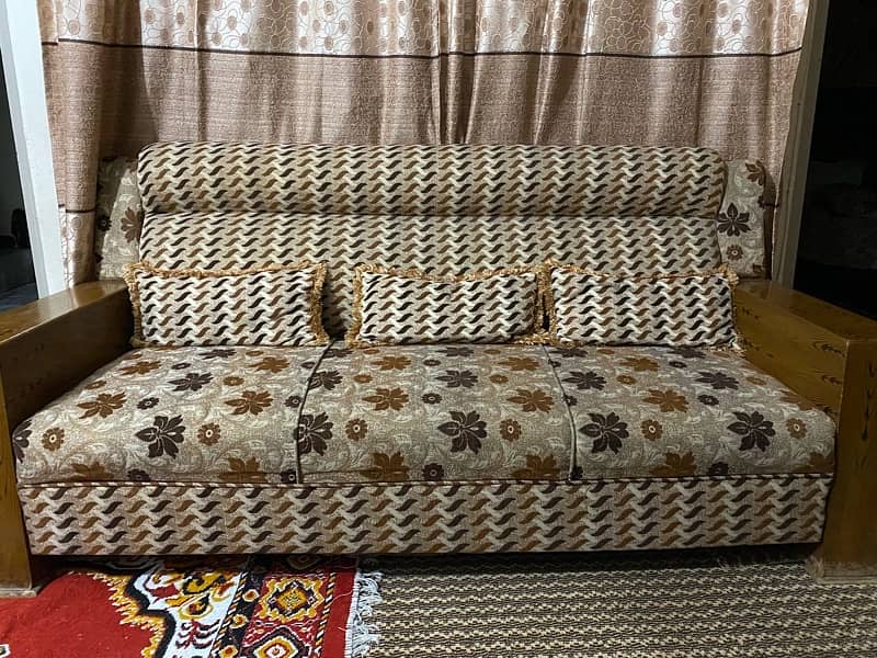 5 seater sofa set are available in good price 0