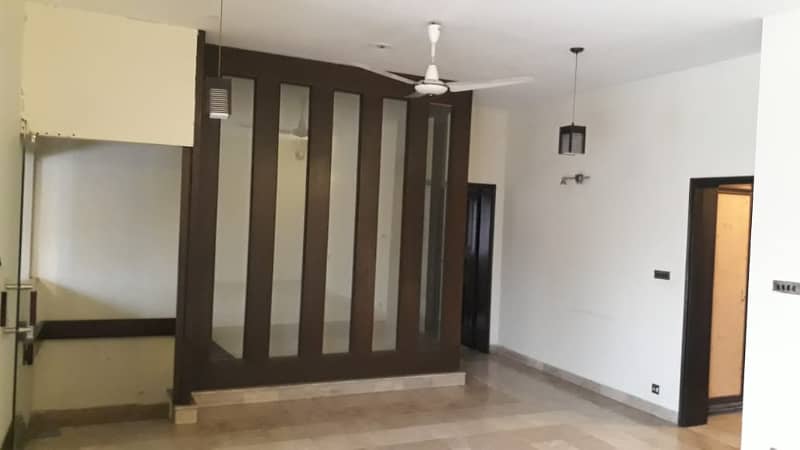 One Kanal Upper Portion with Separate Gate - Fully Independent Unit for rent in DHA ph 1 1