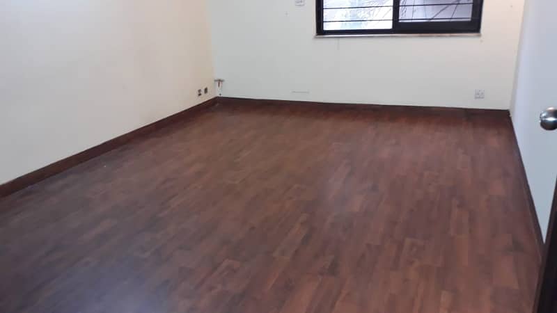 One Kanal Upper Portion with Separate Gate - Fully Independent Unit for rent in DHA ph 1 3