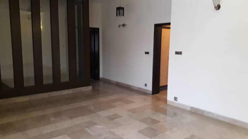 One Kanal Upper Portion with Separate Gate - Fully Independent Unit for rent in DHA ph 1 4