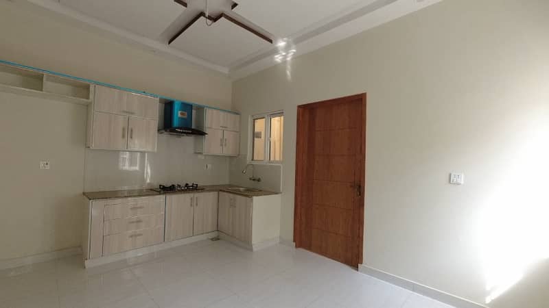 Brand New 2.5 Marla House In Iqbal Park Main BULEVARD Dha Available For Rent 14