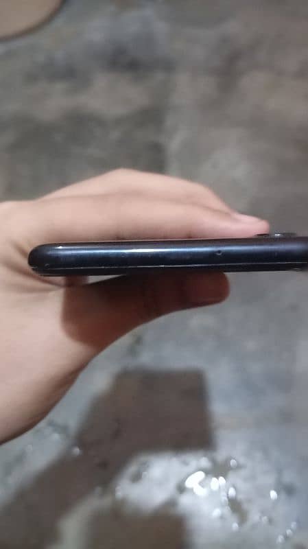 Samsung galaxy a10s 2/32 for sell 1