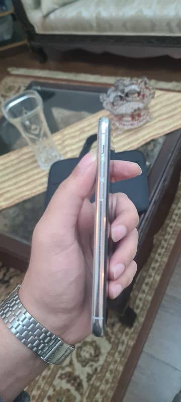 iPhone 11 Pro 512GB 5