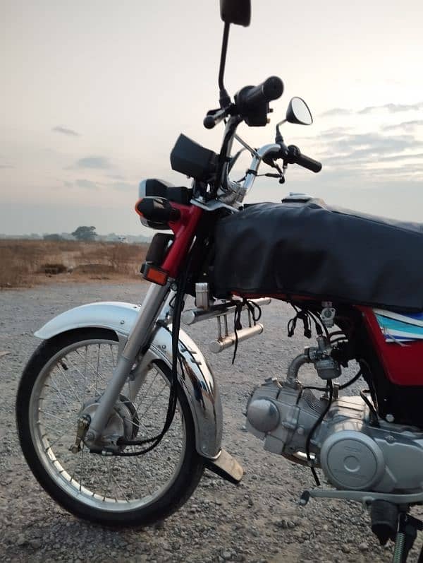 Honda 70 ( urgent for sale ) 5