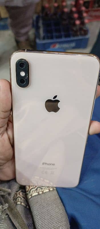 Iphone xs Max 5