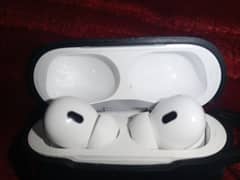 Earbuds Brand New with cover