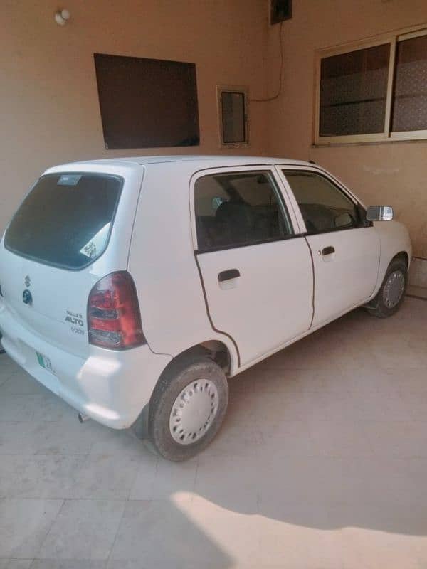 Suzuki Alto 2012 3