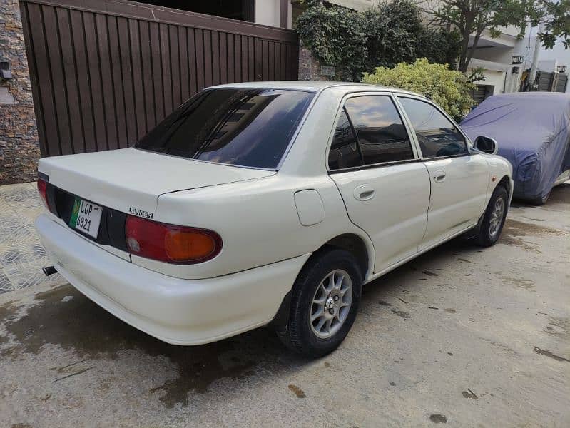 Mitsubishi Lancer 1992 in best condition is urgent for sale 1