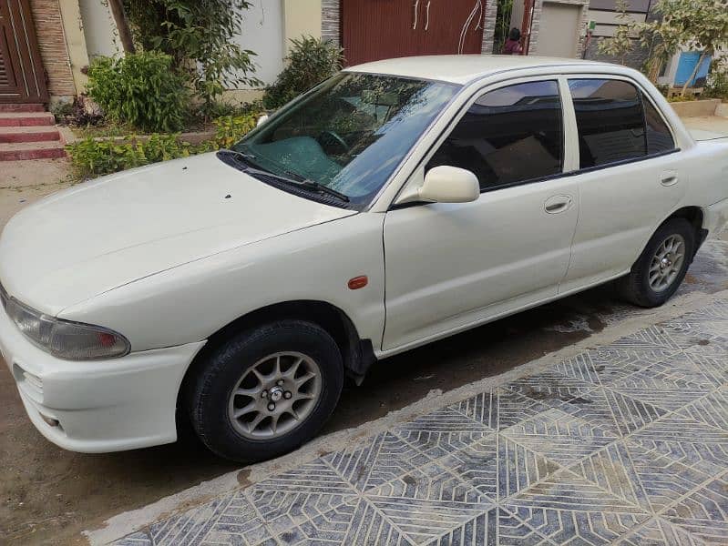 Mitsubishi Lancer 1992 in best condition is urgent for sale 2