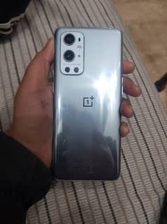 One plus 9pro5g 12 /256gp condition all okay box and charging ha PTA