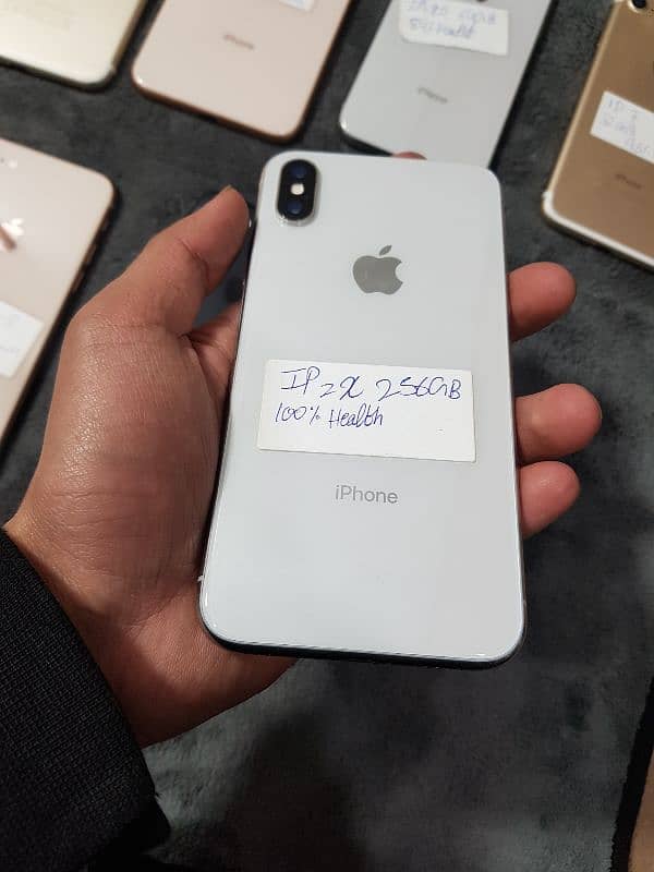 iPhone (7 to x) available 80%+ battery health 10by10 condition  bypass 3