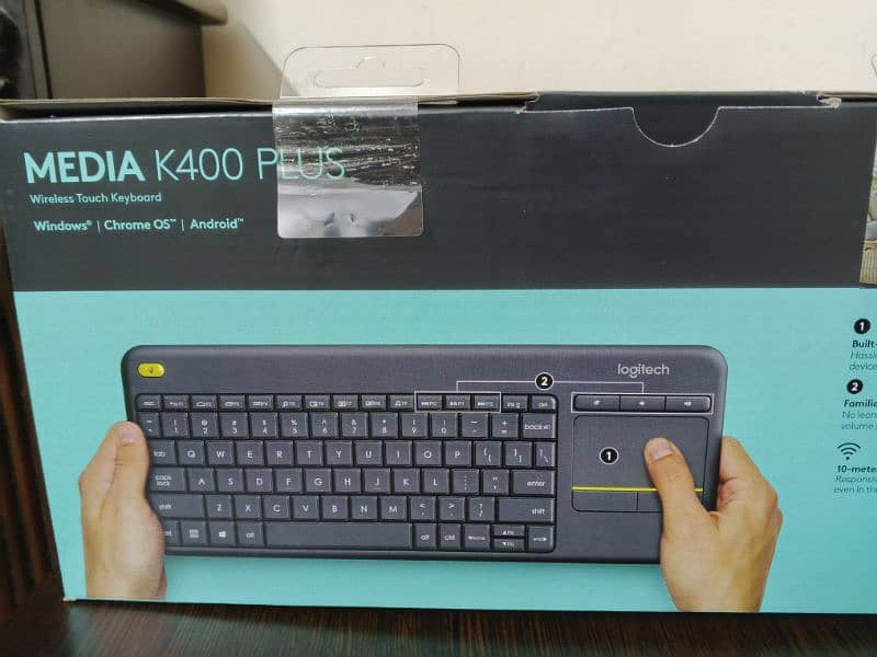 Logitech K400 Plus dual wireless keyboard mouse 3