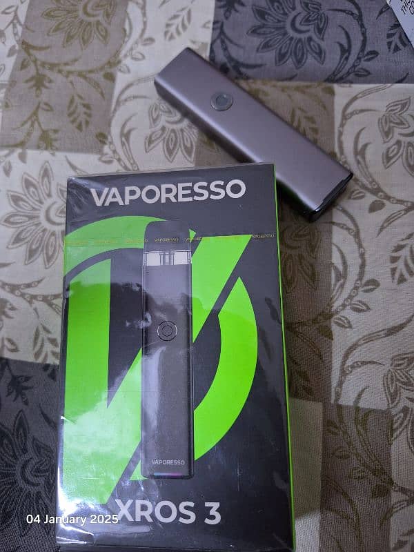 vapresso vape xros 3 with free vgod flavor grey color 2