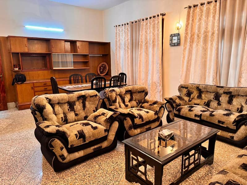 Fully Furnished Comfortable Room for rent in Islamabad. 4