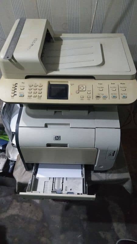 Hp Color LaserJet CM2320fxi MFP 0