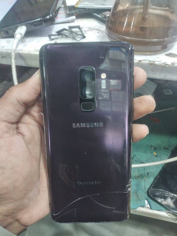 Samsung galaxy S9 plus 1